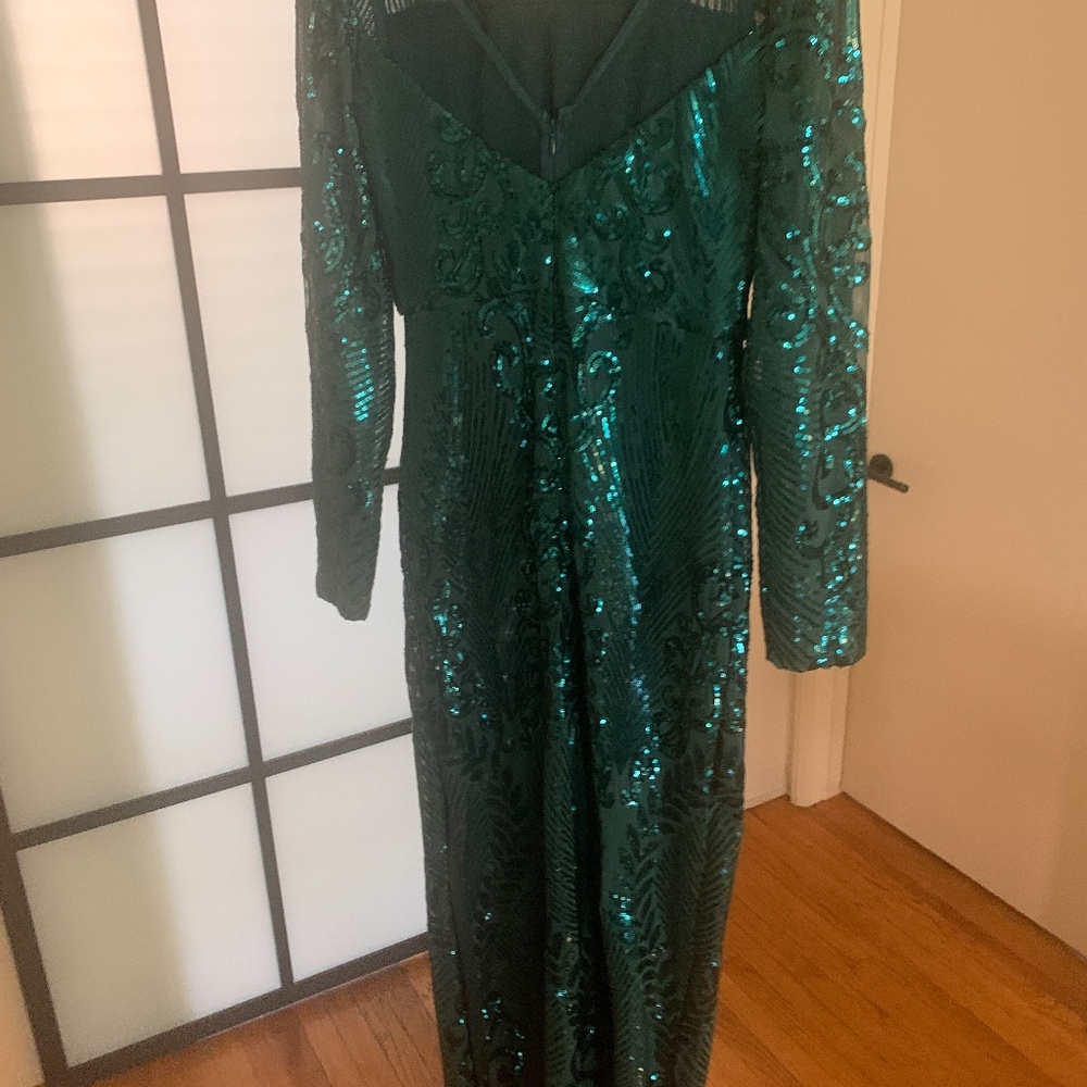 Macy’s Night Way Long Sleeve Dress Size 4